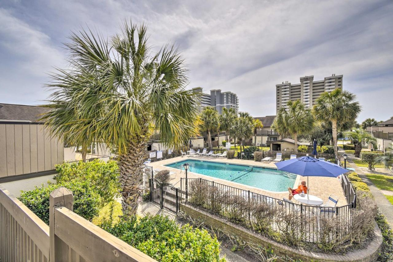 Myrtle Beach Abode With Seasonal Pool And Lake View! Villa Exterior foto