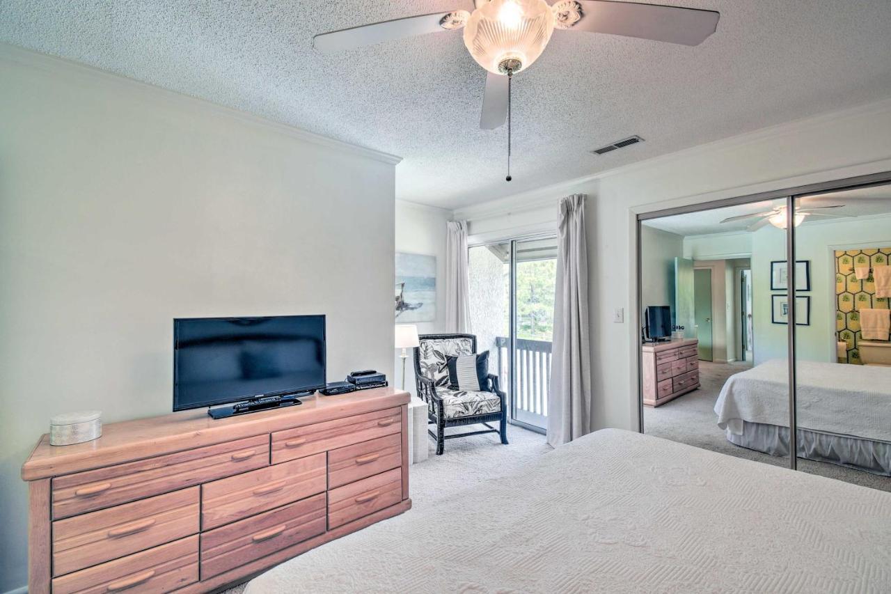 Myrtle Beach Abode With Seasonal Pool And Lake View! Villa Exterior foto