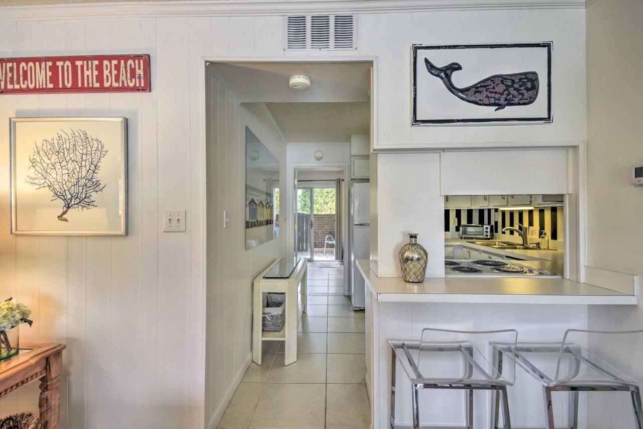 Myrtle Beach Abode With Seasonal Pool And Lake View! Villa Exterior foto